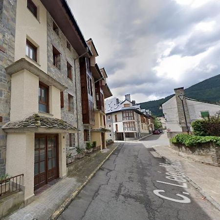 Apartamento Otal Бьескас Экстерьер фото